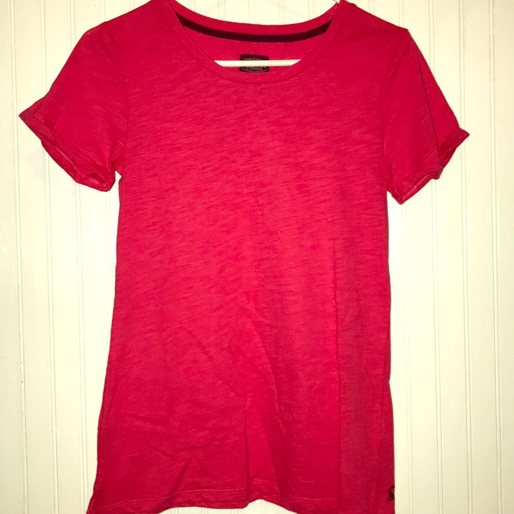 Hot pink tee shirt